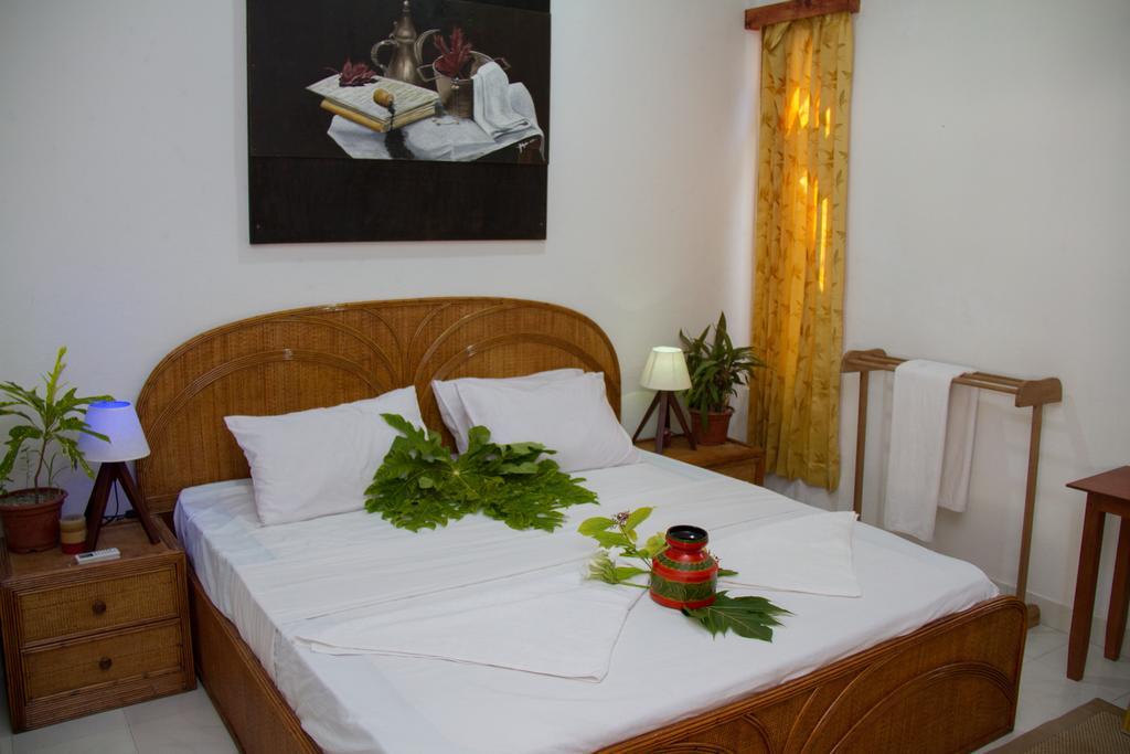 Alvi Star Inn Thulhaadhoo Bilik gambar
